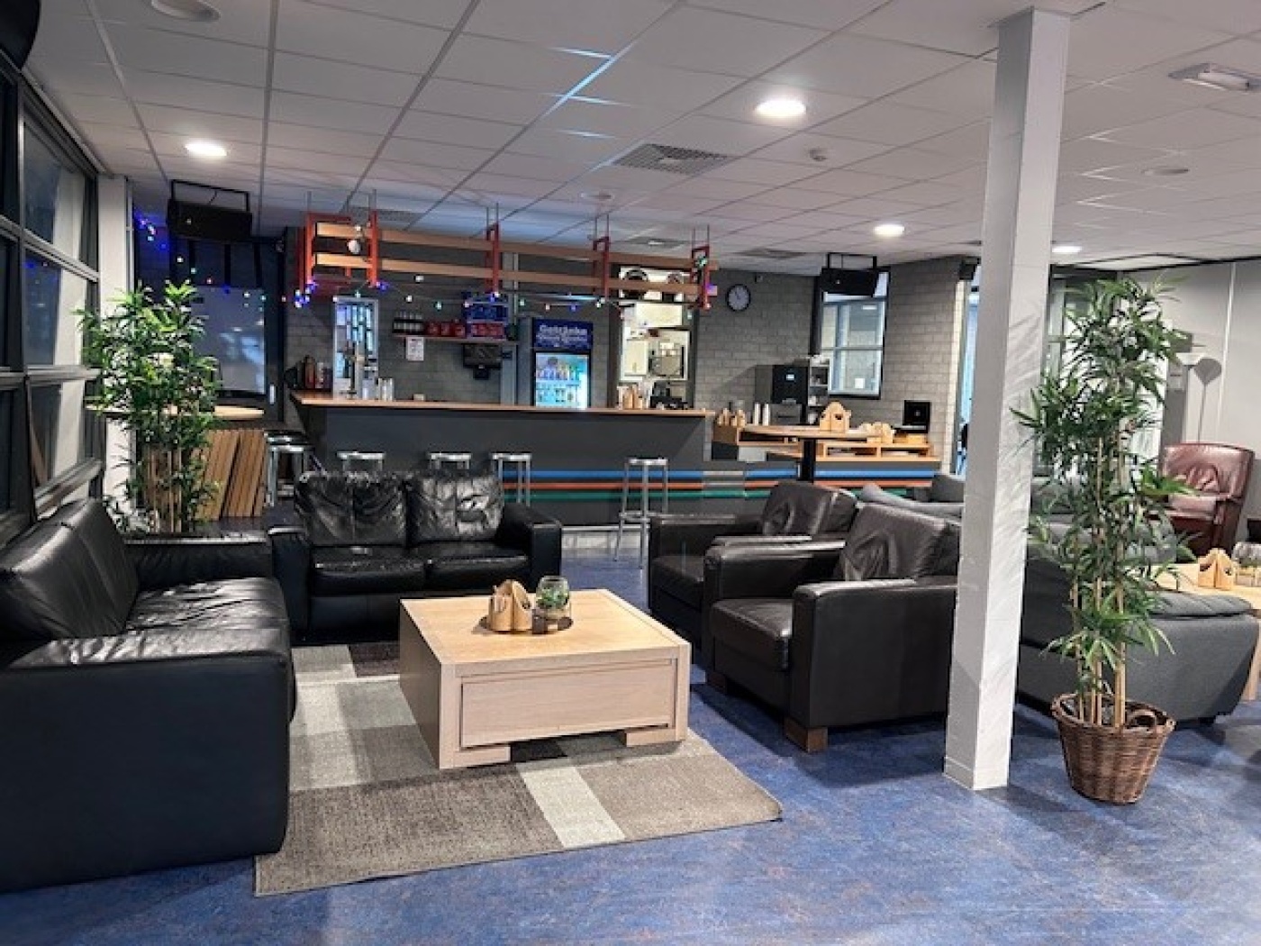 Foto 1.jpg Foto 1.jpg